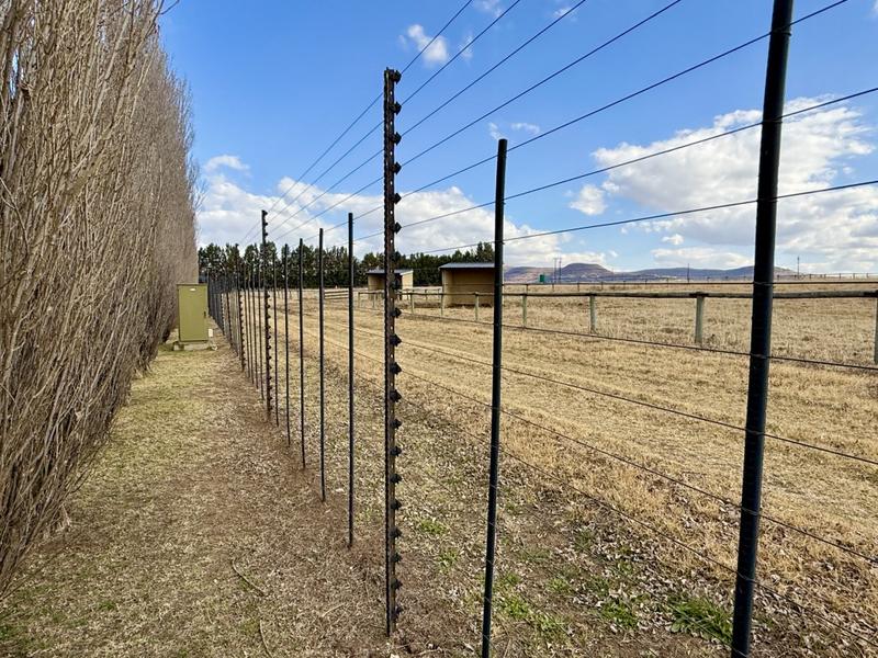 5 Bedroom Property for Sale in Clarens Free State